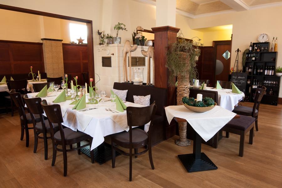 Linde Restaurant & Hotel Nussloch Exterior foto